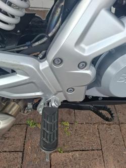 2019 BMW Motorrad G 310 R RED