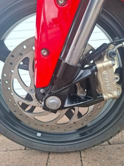 2019 BMW Motorrad G 310 R RED