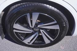 2021 Volkswagen Touareg 210TDI R-Line