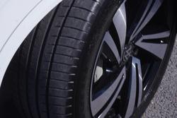 2021 Volkswagen Touareg 210TDI R-Line