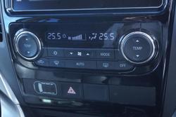 2016 Mitsubishi Pajero Sport Exceed