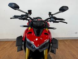 2022 Ducati STREETFIGHTER V4 S RED