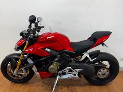 2022 Ducati STREETFIGHTER V4 S RED