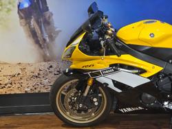 2015 Yamaha YZF-R6 Yellow