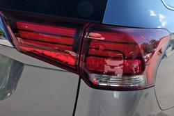 2021 Mitsubishi Outlander LS