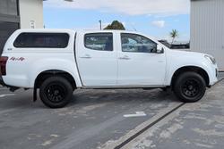 2017 Isuzu D-MAX LS-M