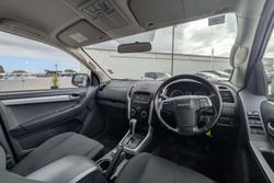 2017 Isuzu D-MAX LS-M