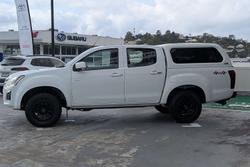 2017 Isuzu D-MAX LS-M