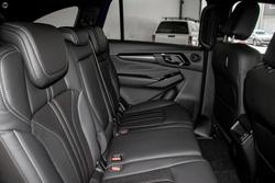 2026 Isuzu MU-X LS-T