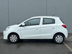 2016 Mitsubishi Mirage ES