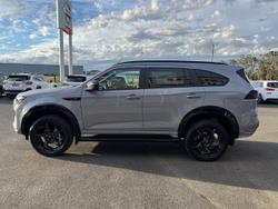 2025 Isuzu MU-X X-TERRAIN