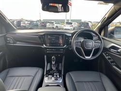 2025 Isuzu MU-X X-TERRAIN