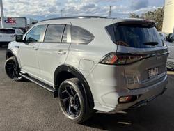 2025 Isuzu MU-X X-TERRAIN