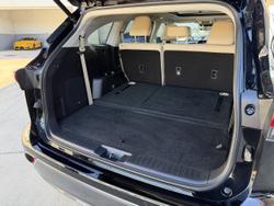 2022 Toyota Kluger Grande