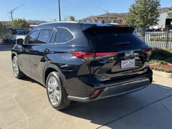 2022 Toyota Kluger Grande