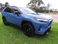 2025 Toyota RAV4 XSE