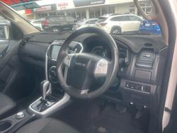 2021 Isuzu MU-X LS-T MY19 4X4 Dual Range Silky White