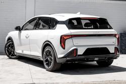 2026 Kia K4 GT-Line CL4m MY26 Snow White Pearl