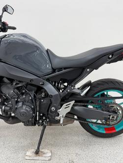 2022 YAMAHA MT-09A (MT-09) SILVER ICE/STORM GREY