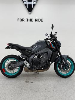 Yamaha MT-09A (MT-09)