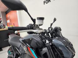 2022 YAMAHA MT-09A (MT-09) SILVER ICE/STORM GREY