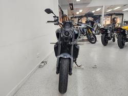 2022 YAMAHA MT-09A (MT-09) SILVER ICE/STORM GREY