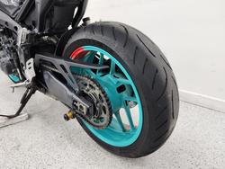 2022 YAMAHA MT-09A (MT-09) SILVER ICE/STORM GREY