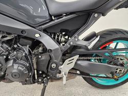 2022 YAMAHA MT-09A (MT-09) SILVER ICE/STORM GREY