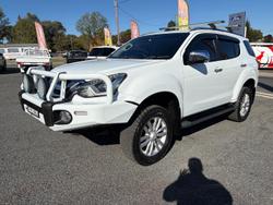 2017 Isuzu MU-X LS-T