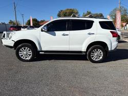 2017 Isuzu MU-X LS-T