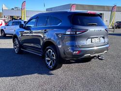 2022 Isuzu MU-X LS-T