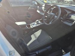 2024 Mitsubishi Outlander ES