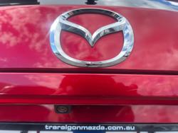 2018 Mazda 3 Neo Sport