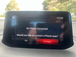 2018 Mazda 3 Neo Sport