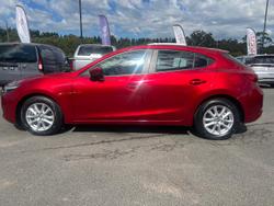 2018 Mazda 3 Neo Sport