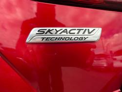 2018 Mazda 3 Neo Sport