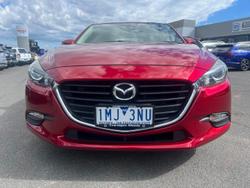 2018 Mazda 3 Neo Sport