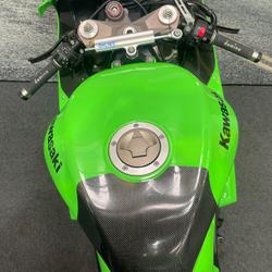 2005 Kawasaki ZX-10R (ZX1000 NINJA) Green