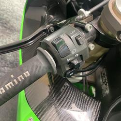 2005 Kawasaki ZX-10R (ZX1000 NINJA) Green