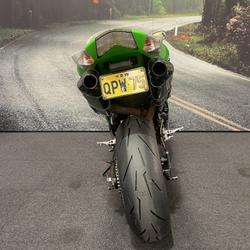 2005 Kawasaki ZX-10R (ZX1000 NINJA) Green