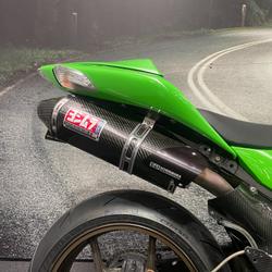 2005 Kawasaki ZX-10R (ZX1000 NINJA) Green