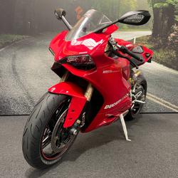 2012 DUCATI 1199 PANIGALE Red