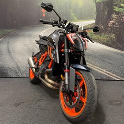 2023 Ktm 1290 SUPER DUKE R Black