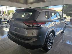 2026 NISSAN T33 ST