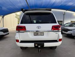 2017 Toyota Landcruiser GXL