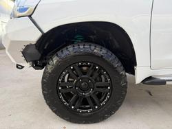 2017 Toyota Landcruiser GXL