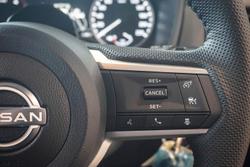 2026 Nissan Navara ST