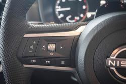 2026 Nissan Navara ST