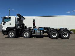 2025 Isuzu F Series FYJ 320-255 AT R60