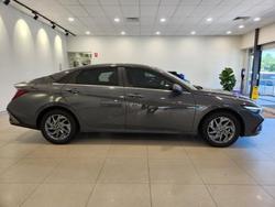 2026 Hyundai i30 Hybrid
